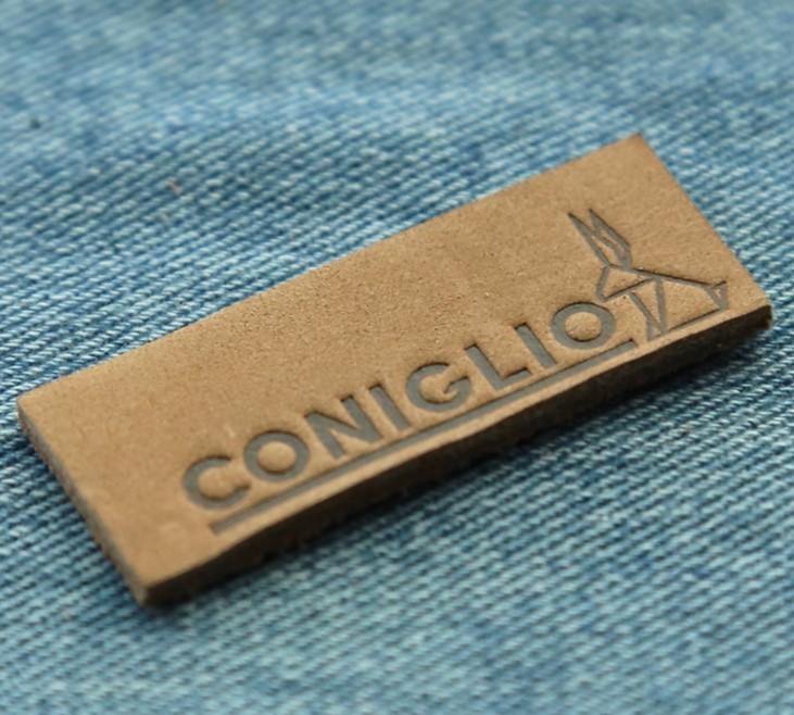 custom high quality leather sofa patches,fashion design debossed leather patch labels