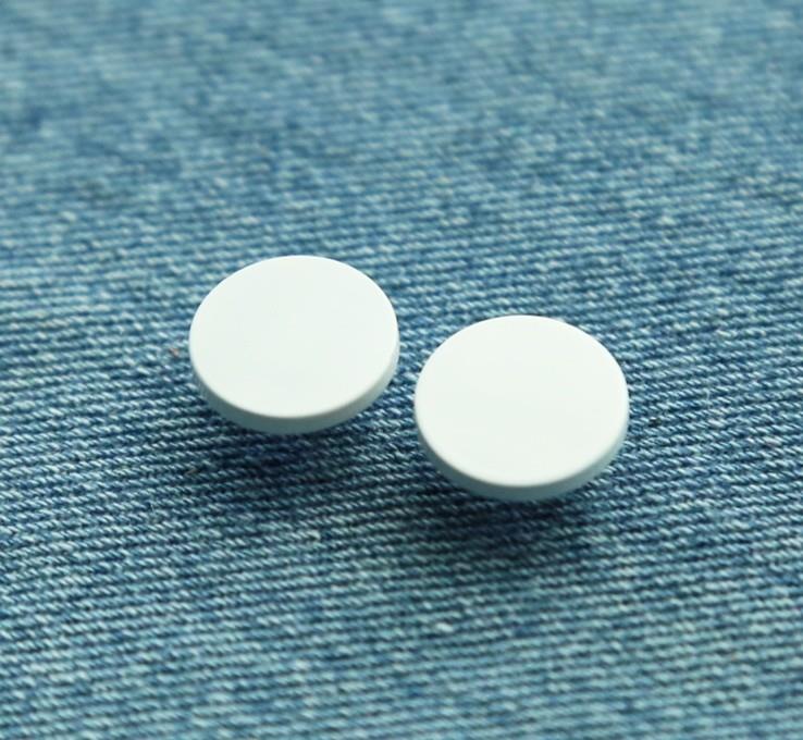 China latest special metal white snap button