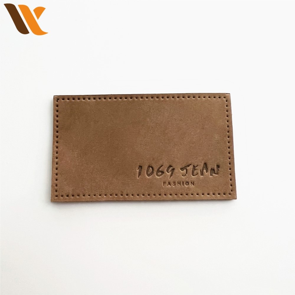 Light Brown Vintage Style Leather Label