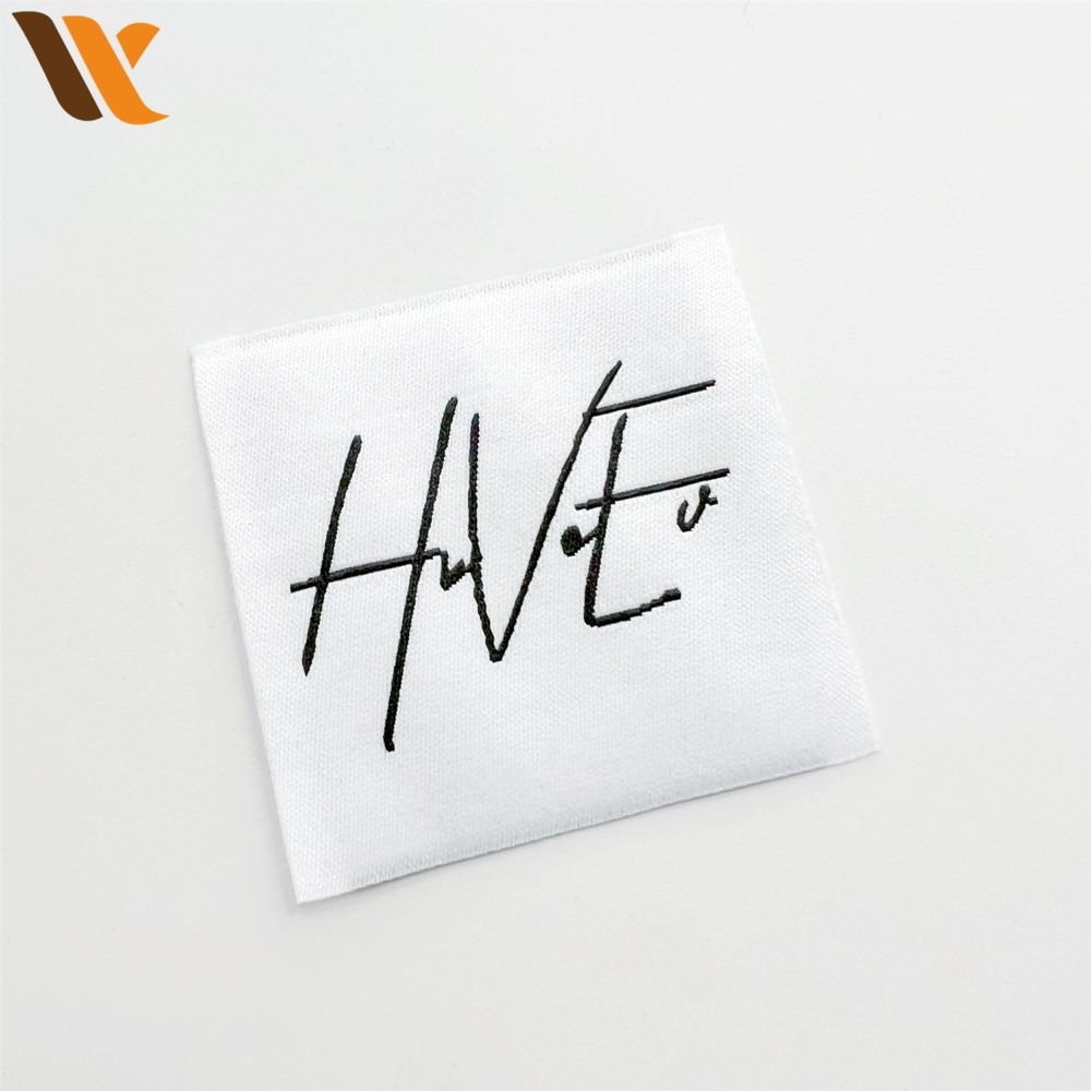 Custom Mens Plain White Woven Labels 2